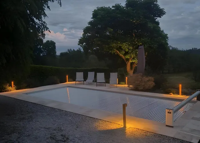 La Tortuga Nyaraló *